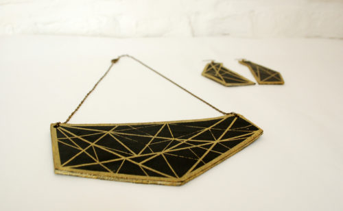 Colliers et boucles NEST